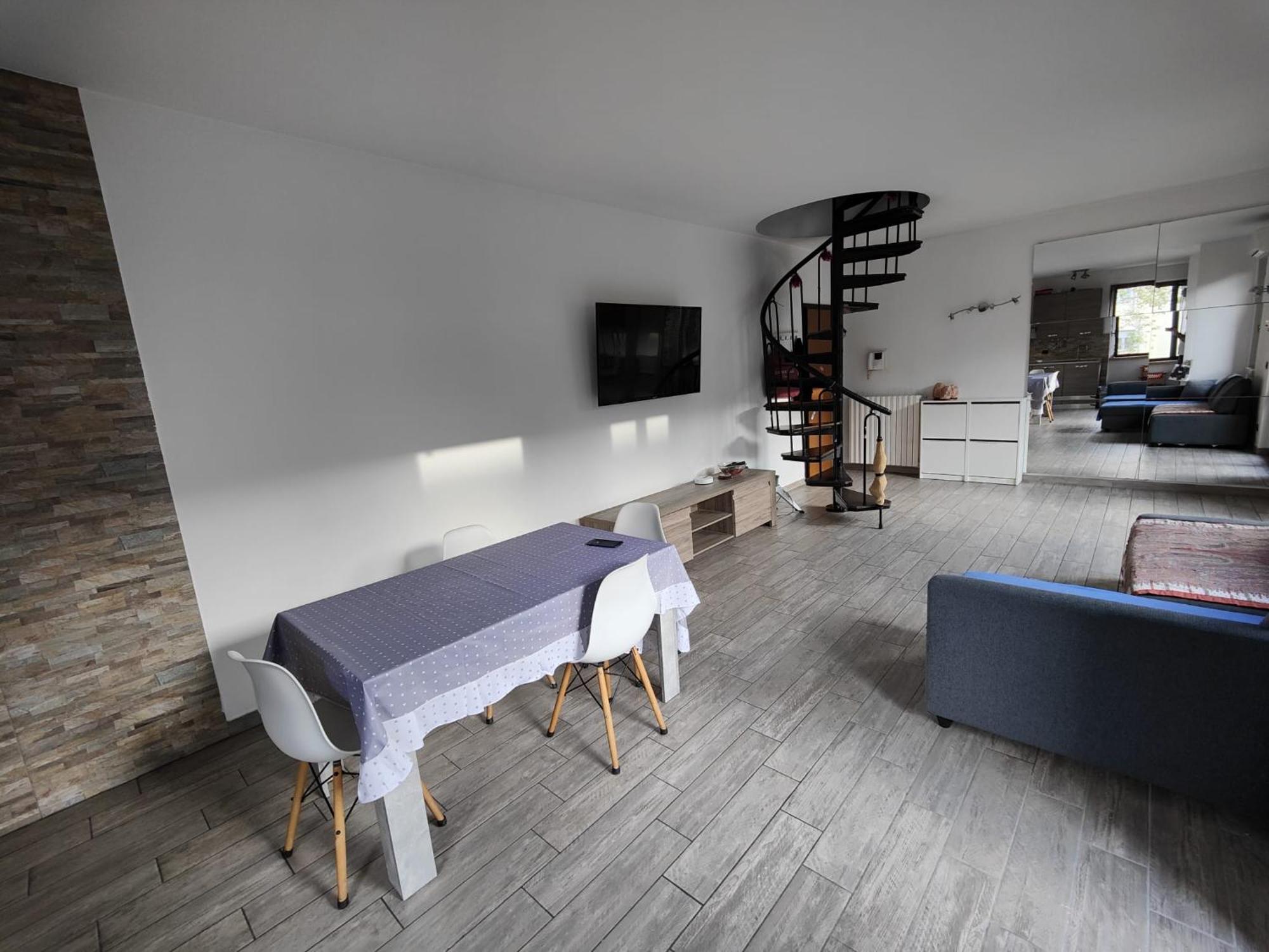 Ketty House B&B - Policlinico Di Monza, U-Power Stadium Exterior foto